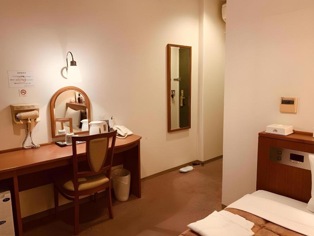 Royal Hotel Uohachi Тойота Экстерьер фото