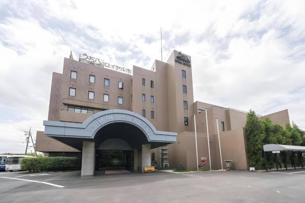 Royal Hotel Uohachi Тойота Экстерьер фото